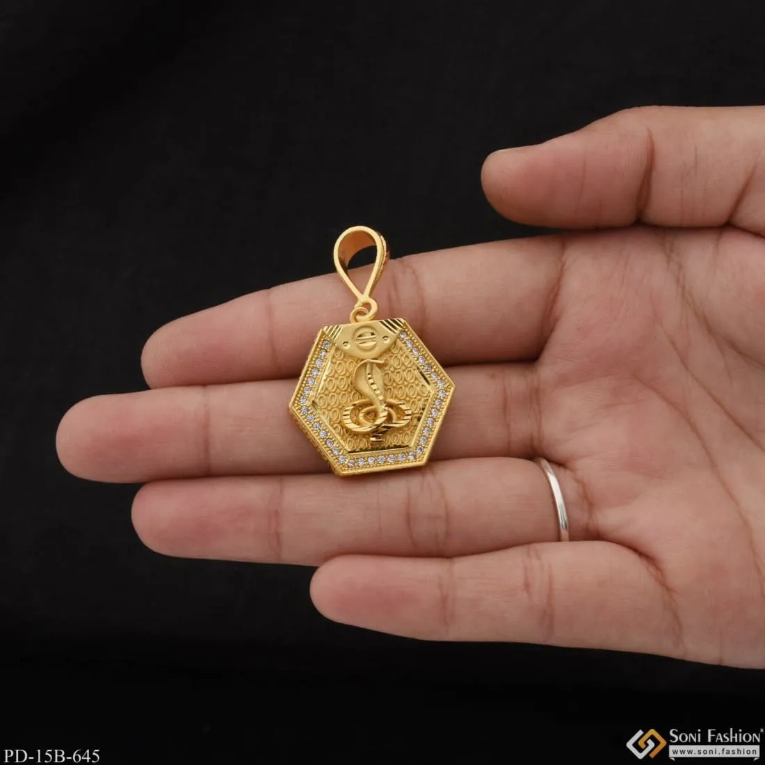 1 Gram Gold Plated Goga Maharaj Finely Detailed Design Pendant For Men - Style B645