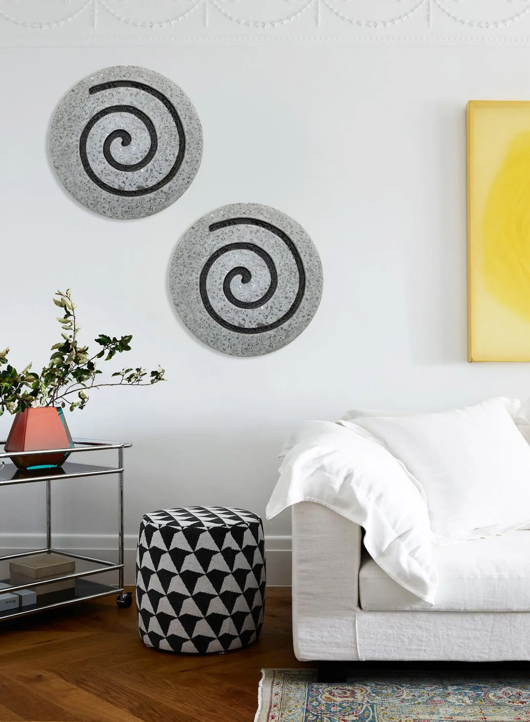 19" Gray Round Modern Spiral Wall Art By Homeroots