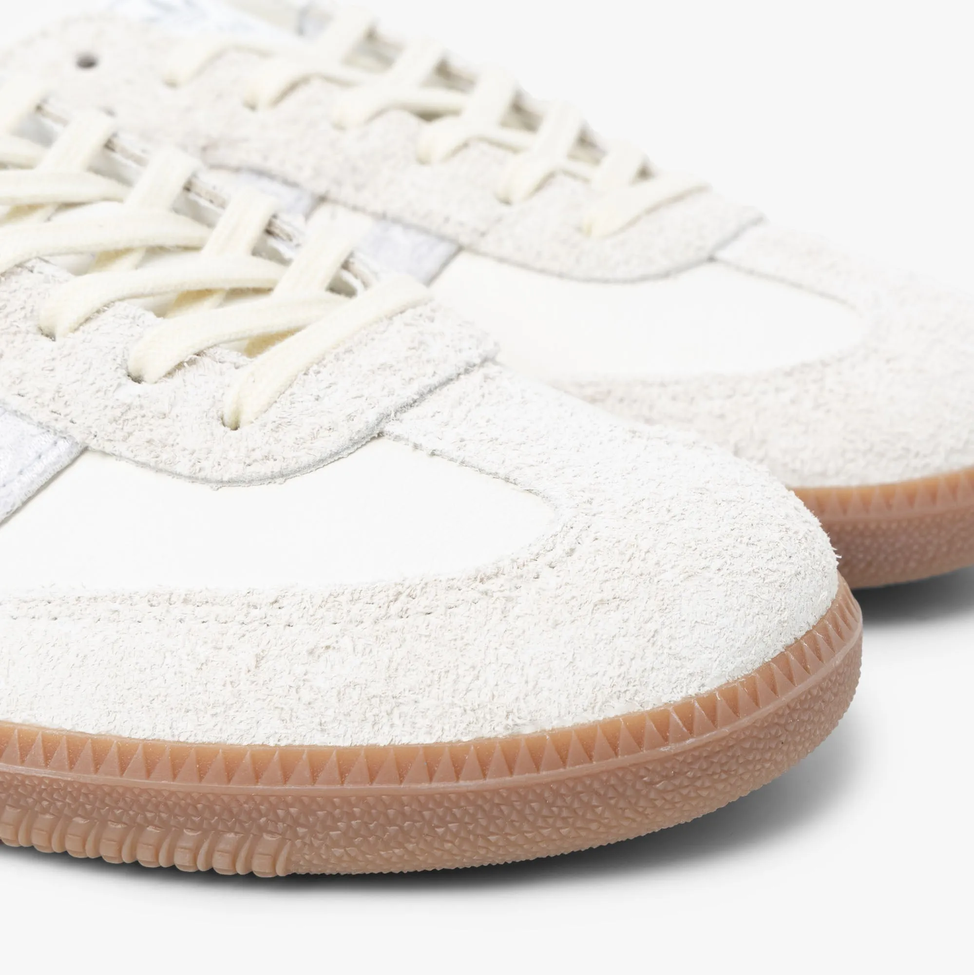 adidas Originals x Naked Samba OG White / Silver Metallic - Gum