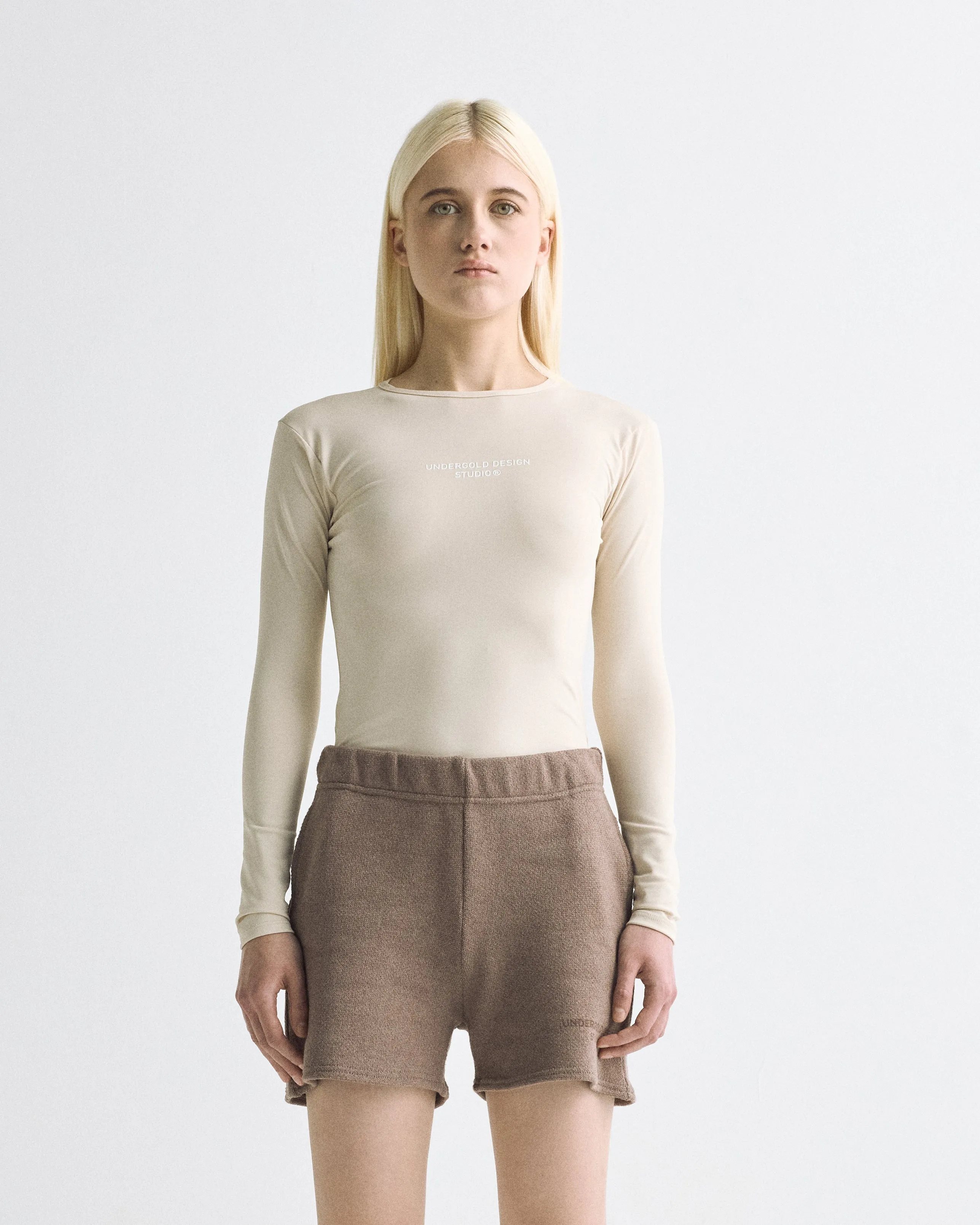 Basics Undergold Design Studio Long Sleeve Body Cream