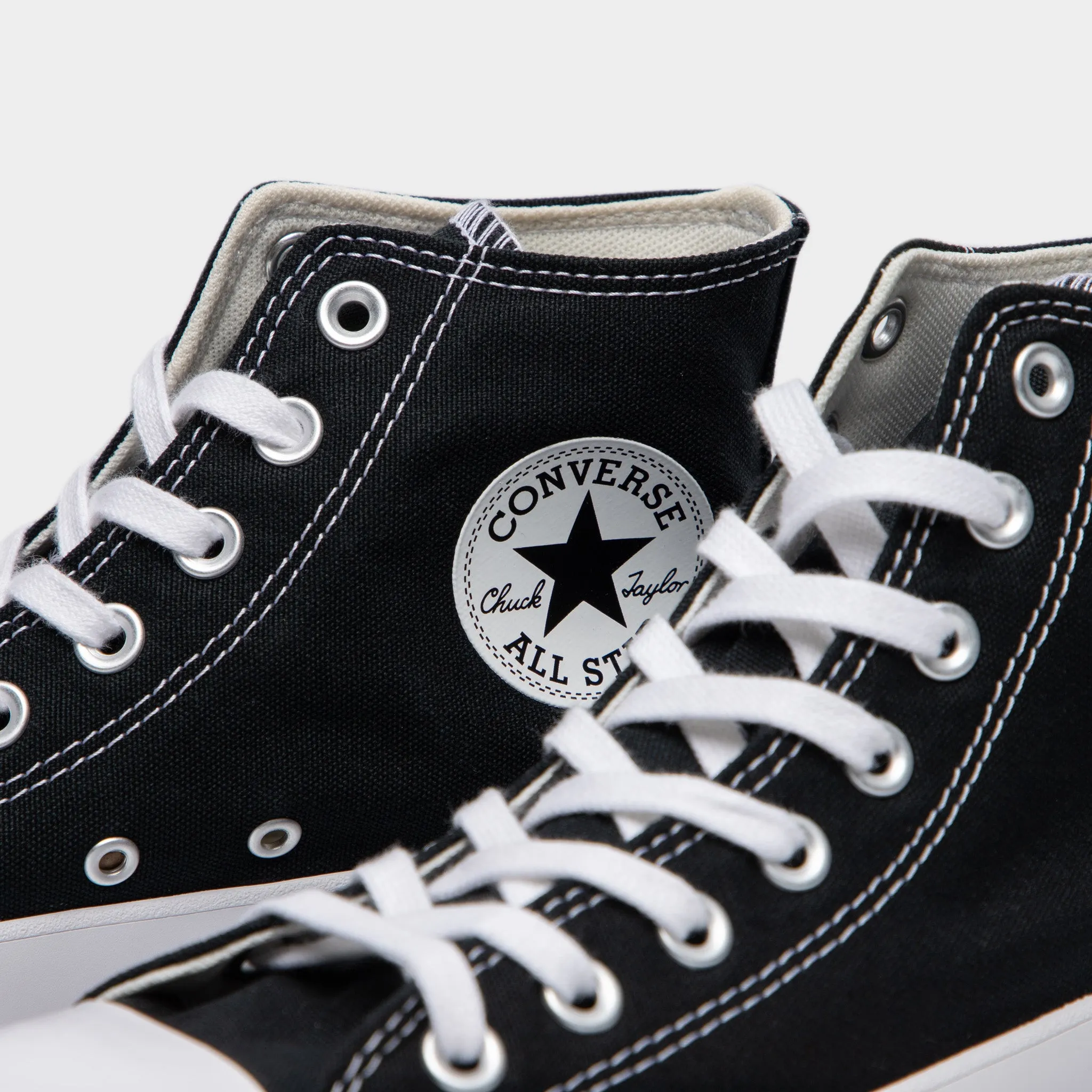 Converse Chuck Taylor All Star Lugged 2.0 Black / Egret - White