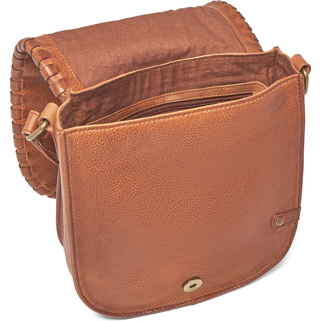 Crossover bag with delicate edge stitching / 16190 - Cognac