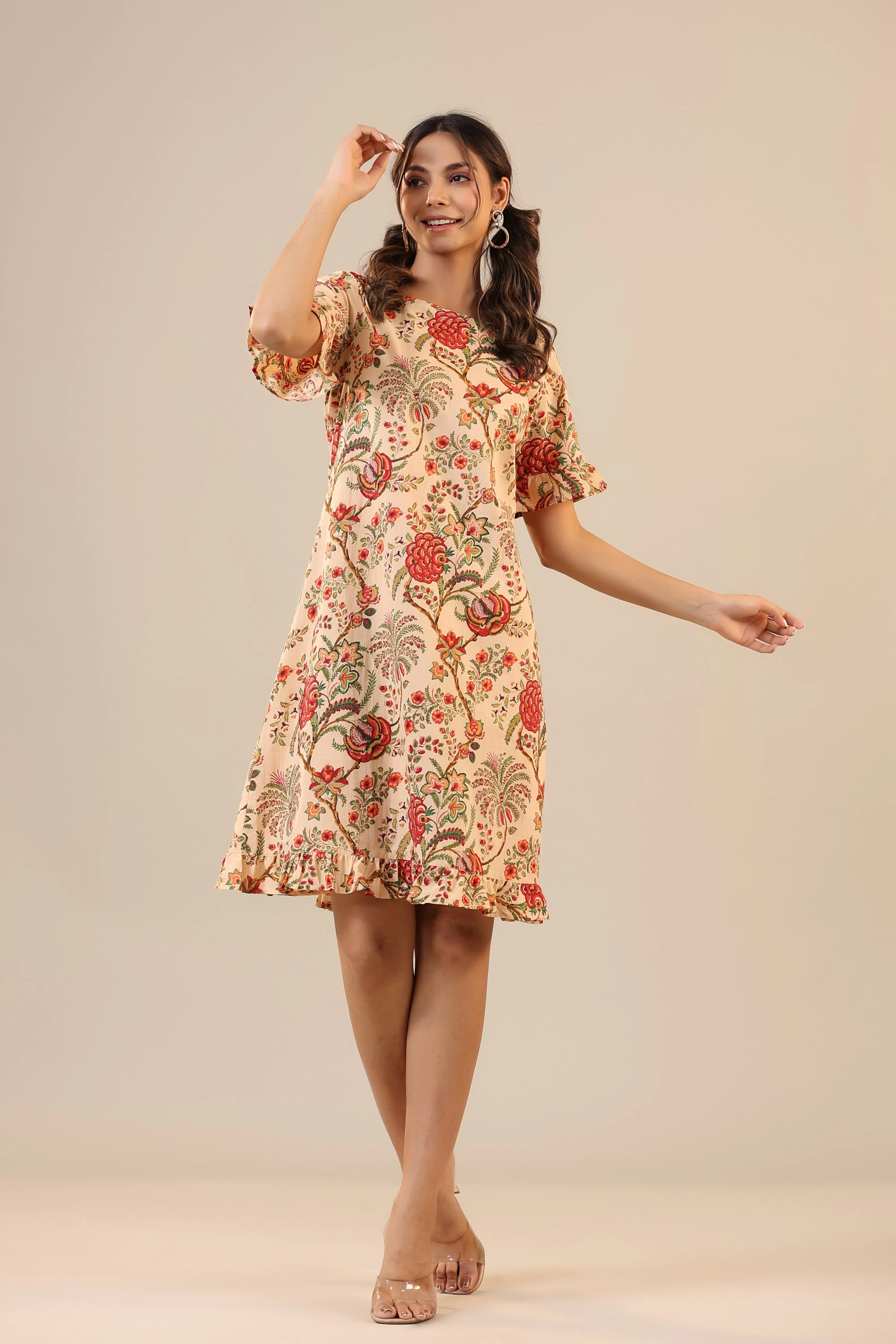 Dahlia Jaal on Beige T shirt Dress