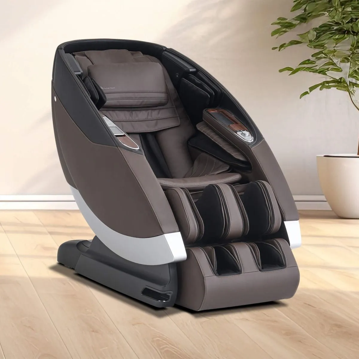 Human Touch Super Novo 2.0 Massage Chair | CES Floor Models