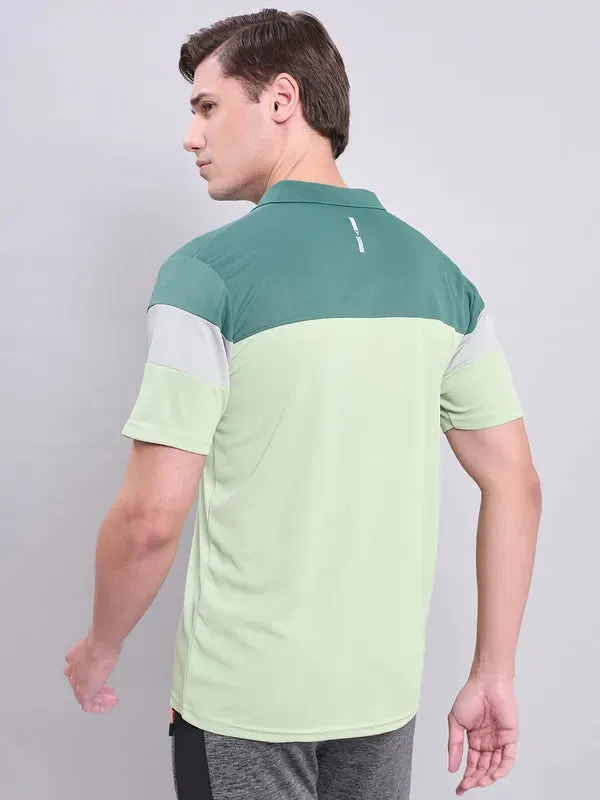 Men Colorblock Slim Fit Polo T-shirt with TECHNO COOL 