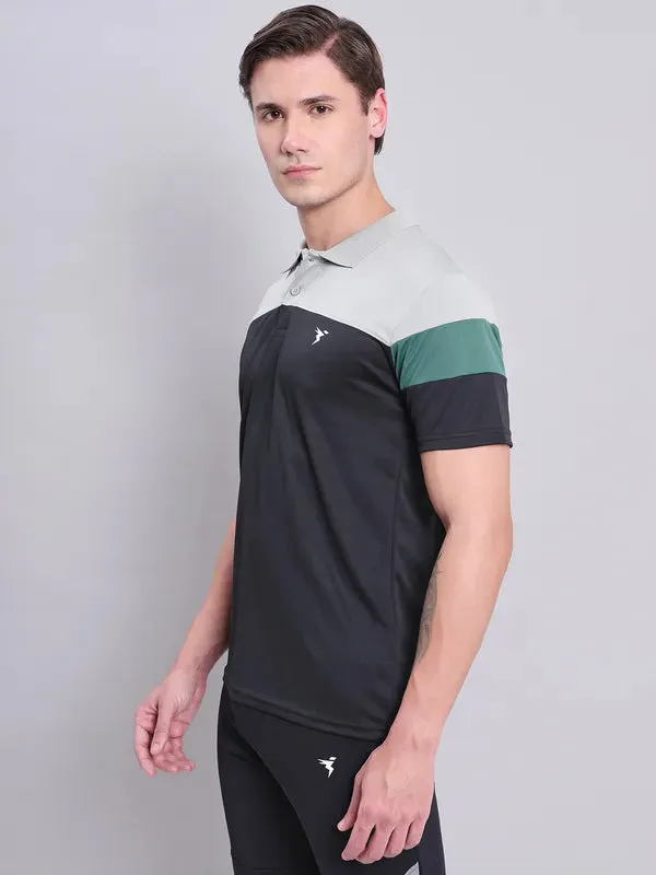 Men Colorblock Slim Fit Polo T-shirt with TECHNO COOL 