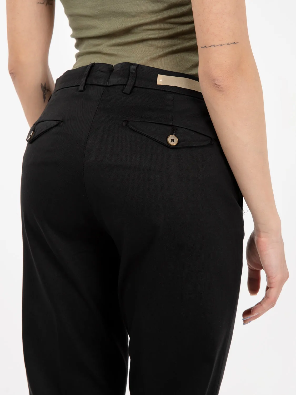 Pantaloni sigaretta beige nero