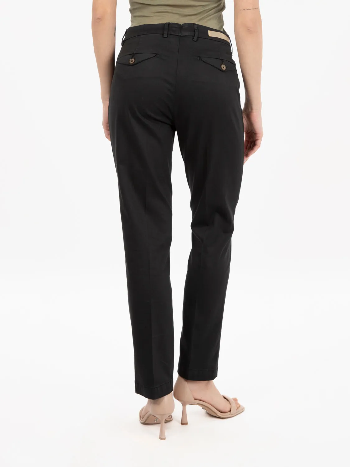 Pantaloni sigaretta beige nero