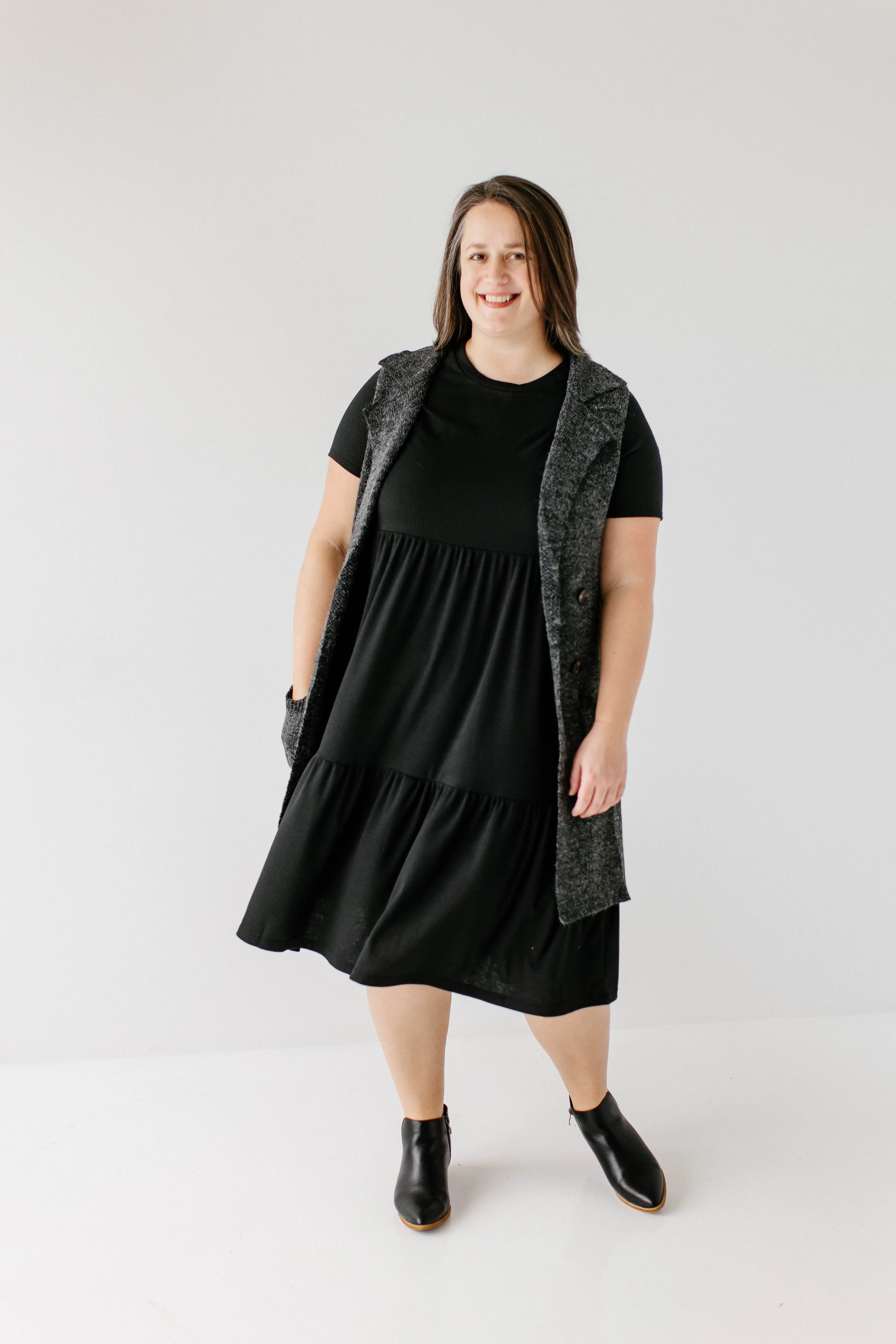 Plus 'Josie' Ribbed Tiered Midi Dress in Black